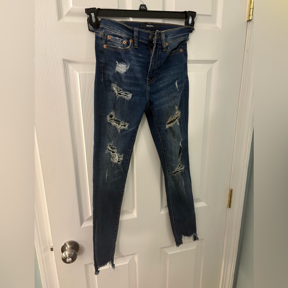 Aeropostale Dark blue distressed high rise skinny jeans size 00